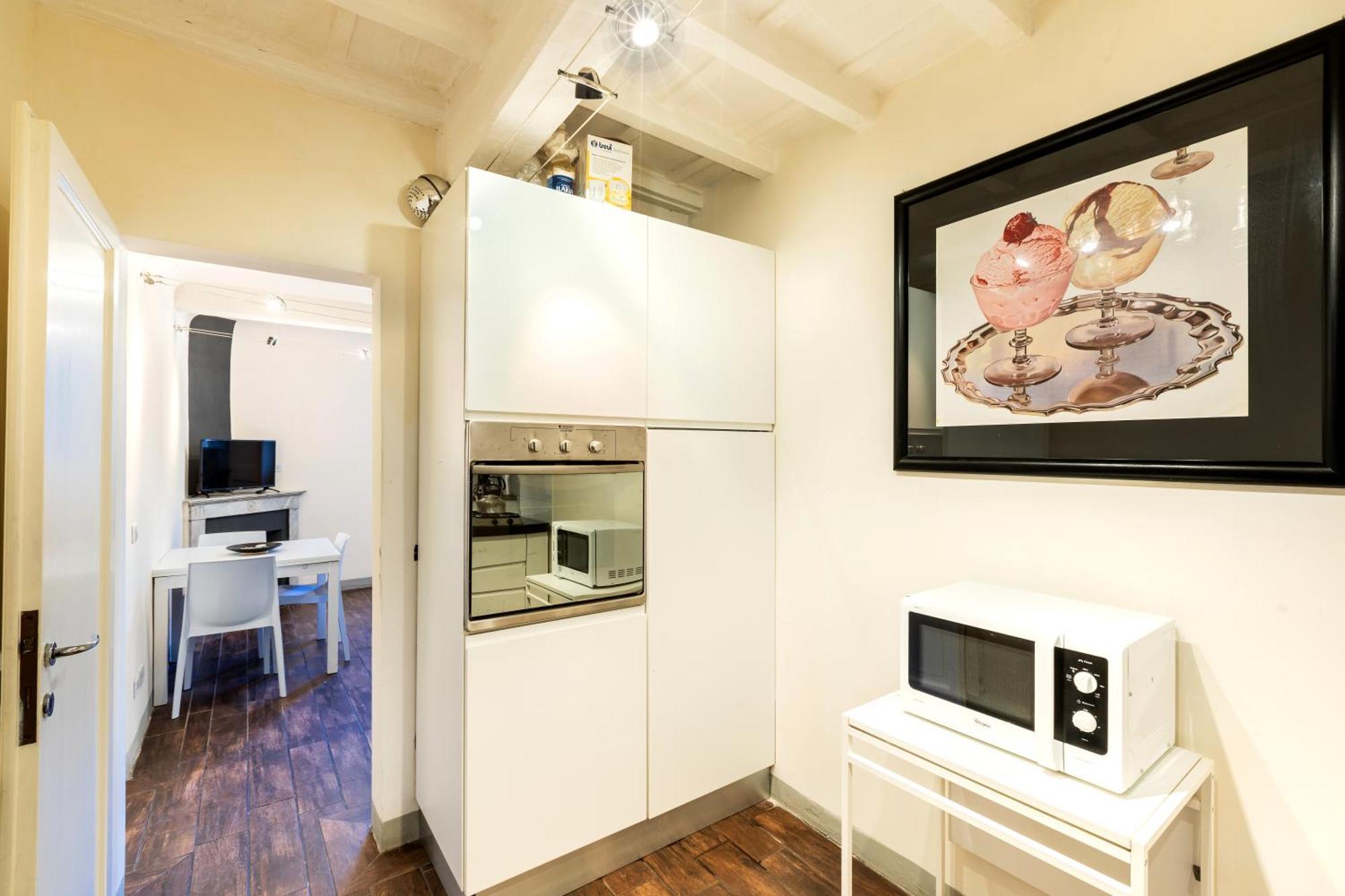 Historic Center Apartment - Next To The River, All Attractions - By LikehomeFirenze Eksteriør billede